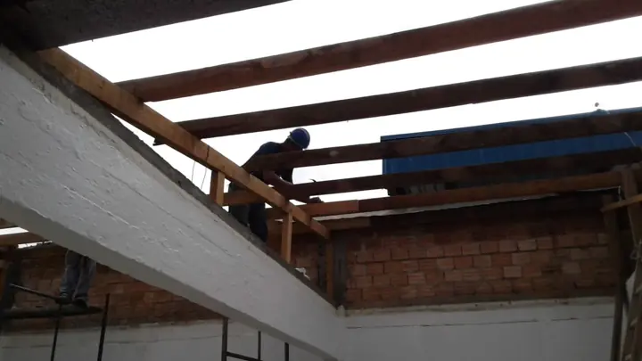 Manutenção de telhado e estrutura de cobertura em Balneário Camboriú